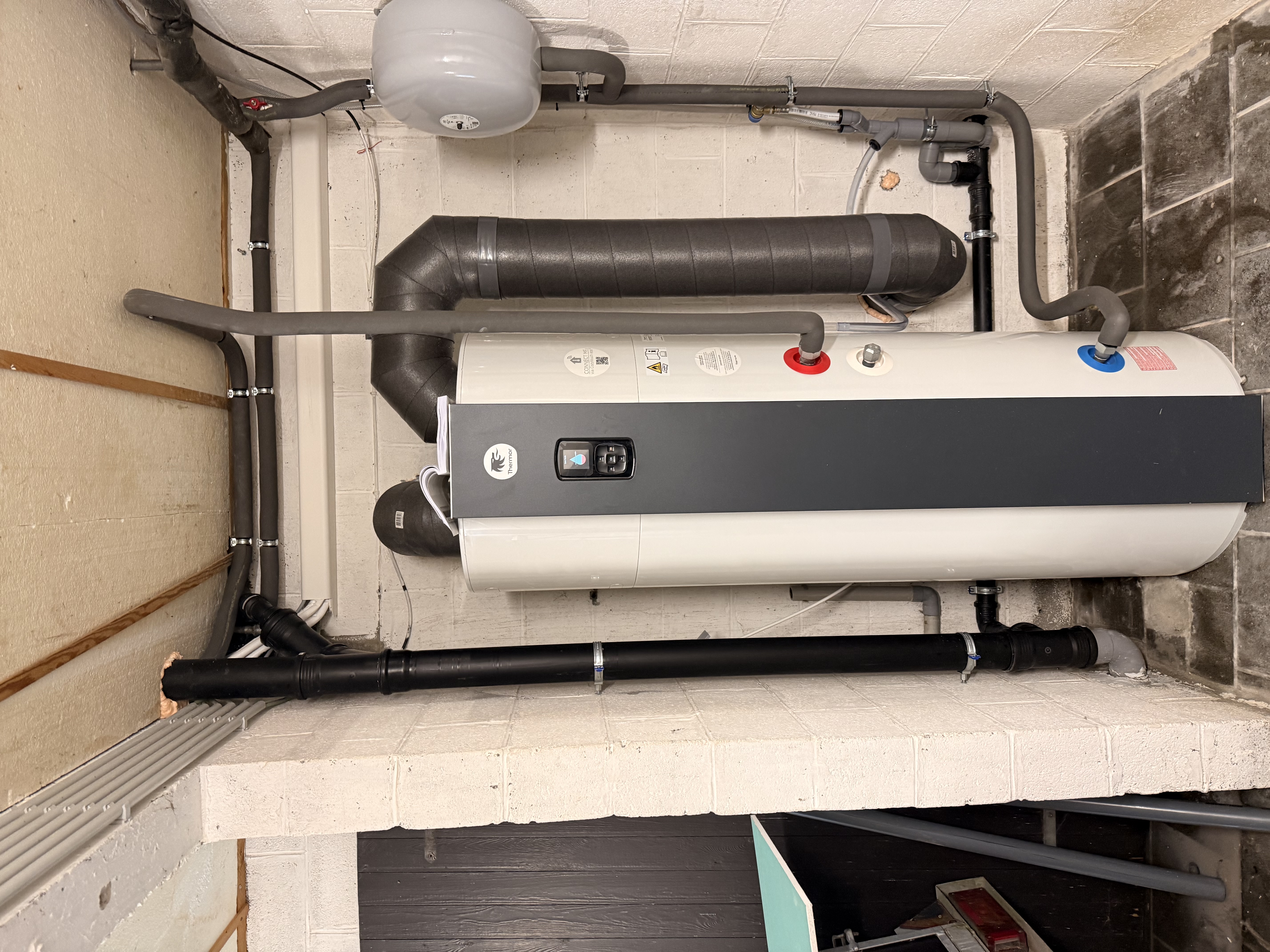 Pompe à chaleur LG Smart Inverter bi-split + ballon thermodynamique — rénovation Mellery